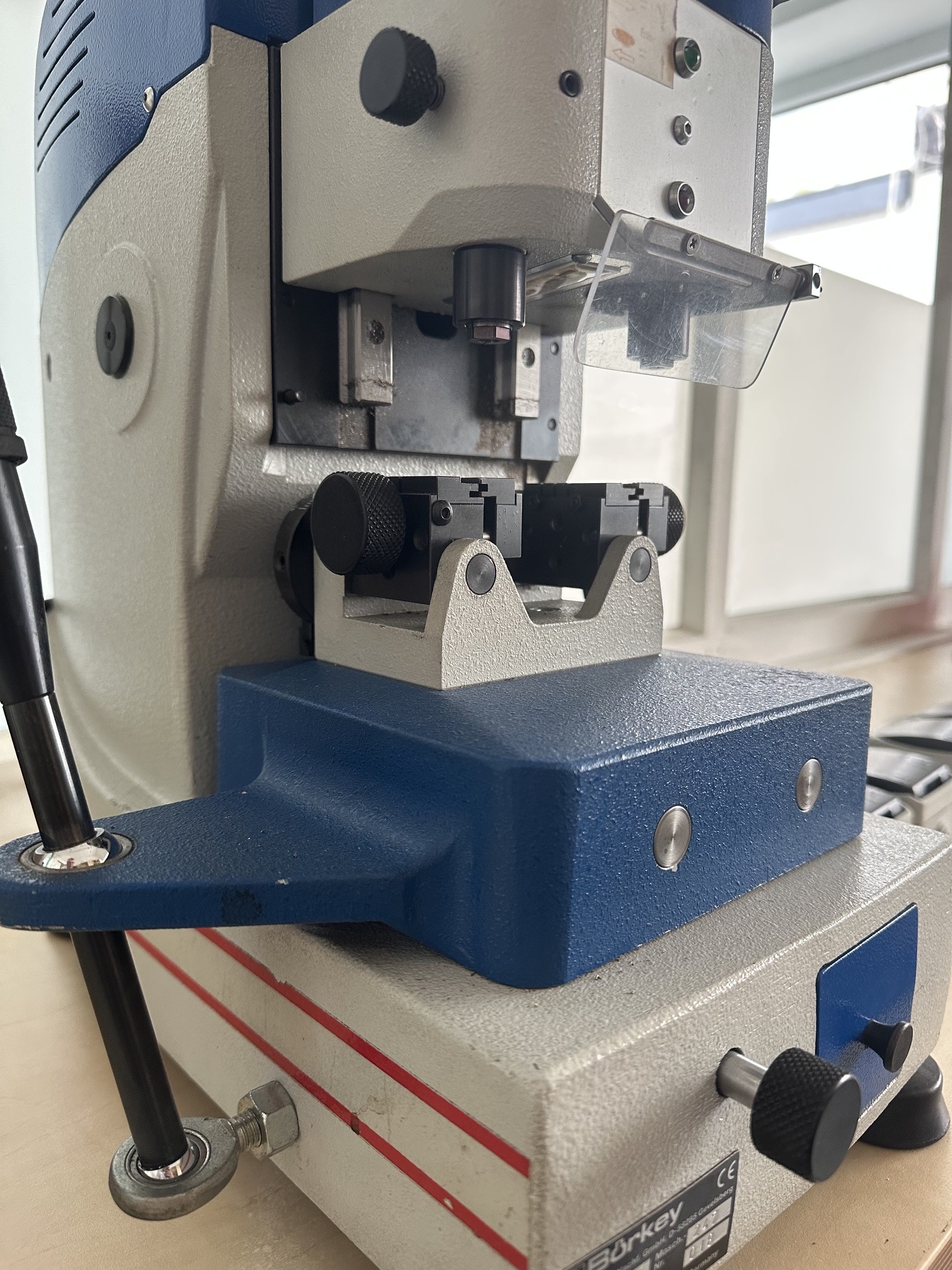 Schlüsselmaschine im Fachgeschäft